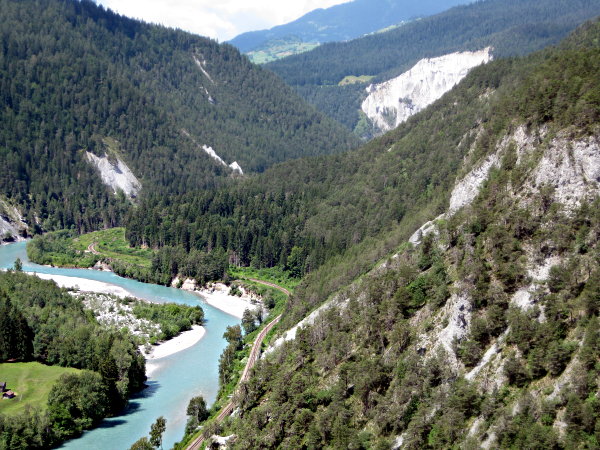Swiss valleys 2009 - Image 03