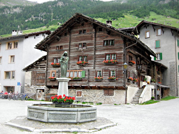 Swiss valleys 2009 - Image 08