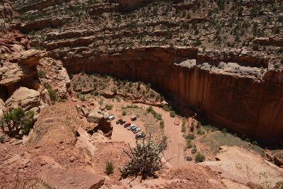 Capitol Reef - looking down in the canyon